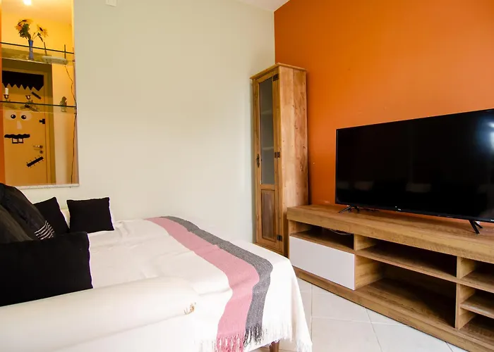 Casa C/ Terraco, 500M Da Praia Nos Ingleses Jt1089